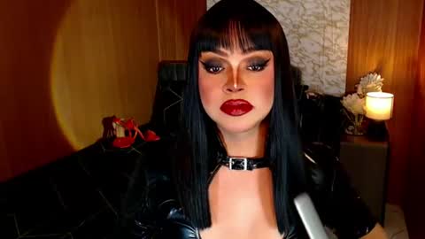 MISS LEA online show from September 2, 8:11 pm