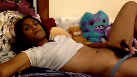 transamoure online show from July 14, 4:17 am