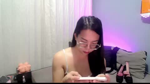 Sue online show from July 16, 1:17 am