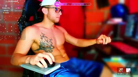 TRAVIS. online show from July 31, 1:28 pm