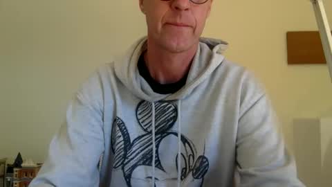 trebo00788 online show from April 25, 7:47 am