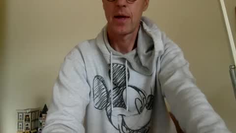 trebo00788 online show from May 10, 12:18 pm