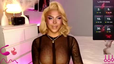 Jade online show from August 11, 10:01 pm