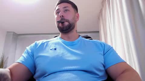 Trent online show from August 4, 4:59 pm