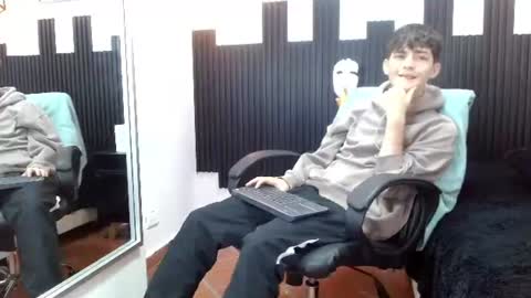 trevor_mob online show from August 8, 9:37 pm