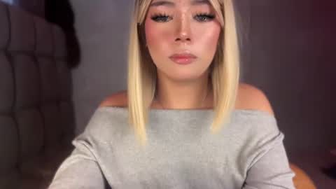 trexie_fucks15 online show from July 31, 11:54 pm
