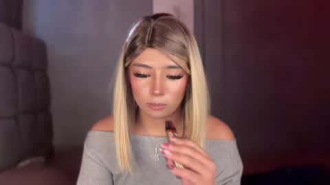 trexie_fucks15 online show from August 4, 11:46 pm