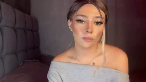 trexie_fucks15 online show from August 13, 4:32 pm