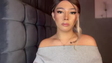 trexie_fucks15 online show from August 14, 11:58 am