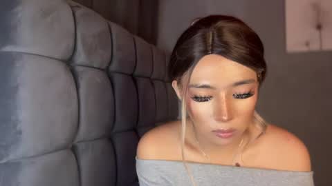 trexie_fucks15 online show from August 14, 4:21 pm