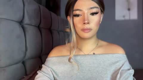 trexie_fucks15 online show from August 15, 12:20 pm