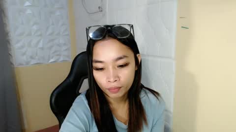 tricia_slut online show from August 15, 9:13 am
