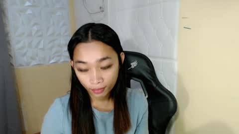 tricia_slut online show from August 15, 10:19 am