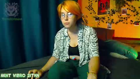 trickykitsune online show from August 8, 7:47 pm
