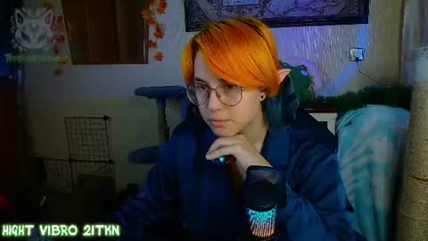trickykitsune online show from August 15, 4:11 pm