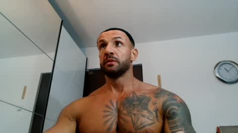 tridentmuscles online show from July 13, 8:25 pm