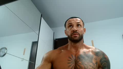 tridentmuscles online show from July 17, 4:18 pm