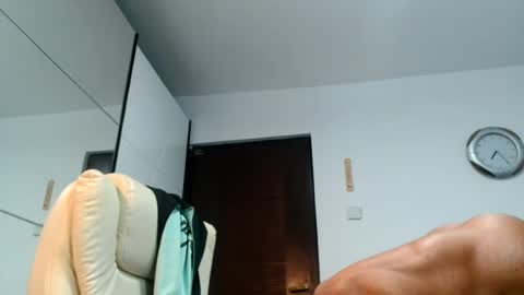 tridentmuscles online show from July 30, 4:25 pm