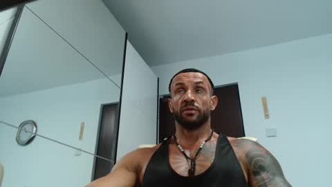 tridentmuscles online show from August 12, 10:06 am