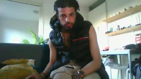 triestjoe online show from May 14, 7:02 pm