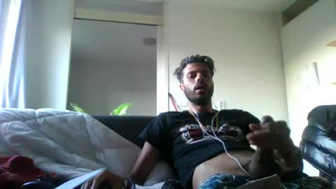 triestjoe online show from July 3, 7:27 pm