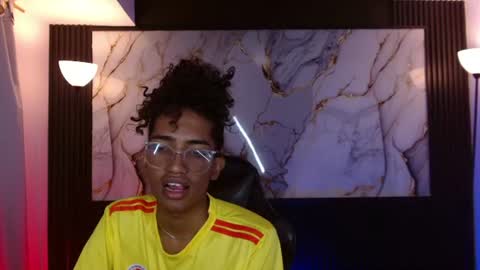 Johan online show from August 15, 12:42 pm