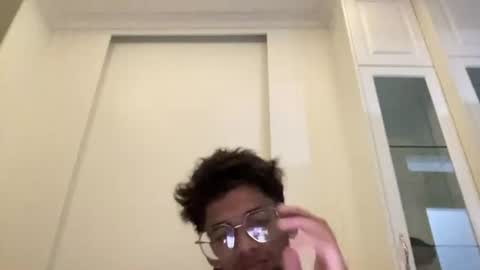 trillionzrecords online show from August 12, 12:18 pm