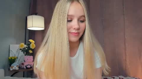 Bubbles online show from August 10, 12:06 pm