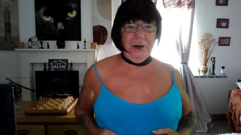 trinity1011 online show from September 5, 7:24 am