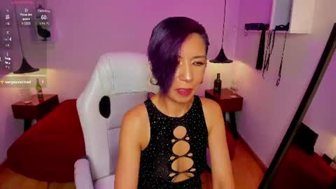 trinityy__ online show from August 8, 7:25 pm