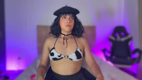 trinydoll online show from July 30, 1:07 pm