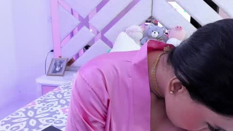 Trissha online show from June 24, 2:08 pm