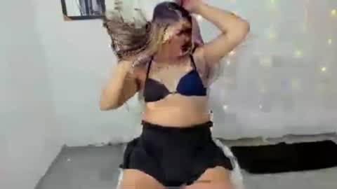 trixxynasty online show from August 8, 10:43 pm