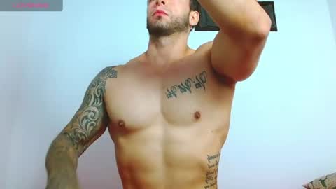 sebas online show from June 19, 1:05 am