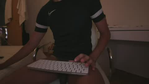 Troy online show from June 26, 11:41 pm