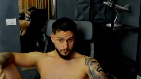 TroyWade online show from August 4, 5:48 am