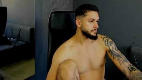 TroyWade online show from August 7, 4:56 am