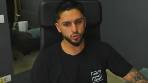 TroyWade online show from August 13, 11:13 am