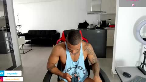 troywesly_ online show from August 1, 6:14 pm
