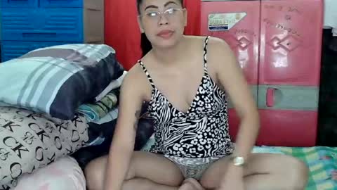 emily online show from August 16, 12:03 am