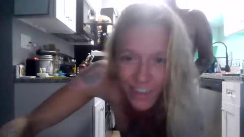 Satisfied and willing to share online show from August 17, 11:54 pm