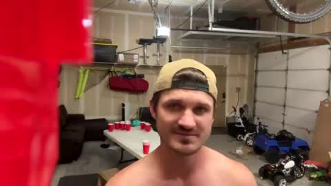 trush1023173328 online show from July 23, 11:23 am