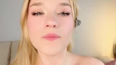 Bethany online show from August 5, 4:21 am