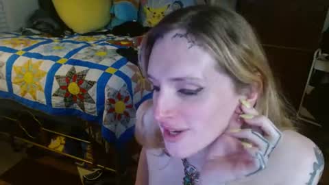 ts_babyjayne online show from June 24, 3:19 am