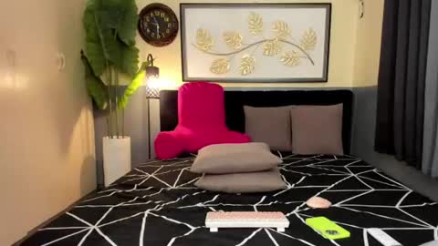 Saskia online show from August 13, 6:22 pm