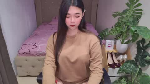 ts_yoshi_ online show from July 16, 7:20 am
