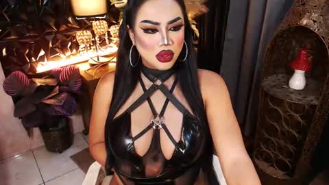 tsdarkdevon online show from July 29, 6:20 am