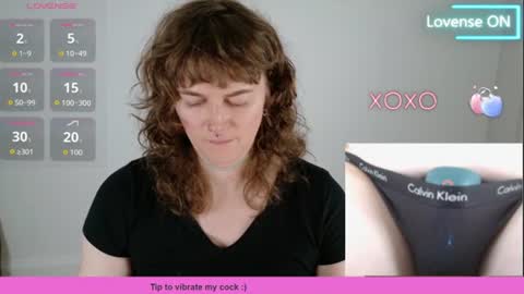 Ellie Ryder online show from July 25, 11:42 pm
