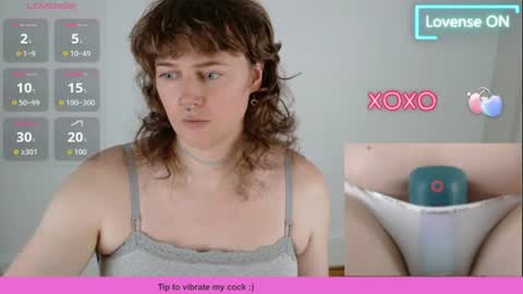 Ellie Ryder online show from August 4, 12:29 am