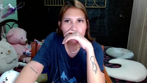 SHENA  online show from August 10, 9:49 pm
